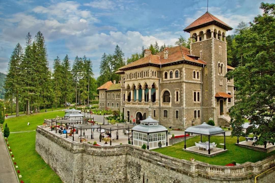 Gasthof Pensiunea Clasic Buşteni